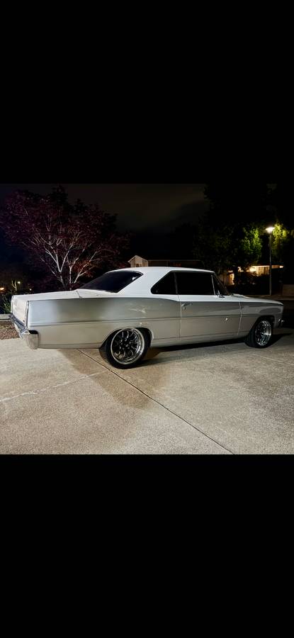 Chevrolet-chevy-ii-nova-1966-custom-16