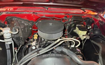 Chevrolet-ck-10-1986-red-13