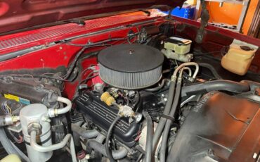 Chevrolet-ck-10-1986-red-15