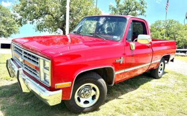 Chevrolet-ck-10-1986-red-2