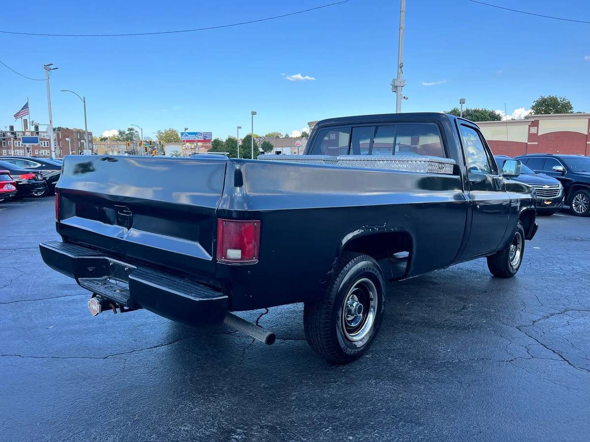 Chevrolet-ck-pickup-12-ton-nominal-1986-black-12