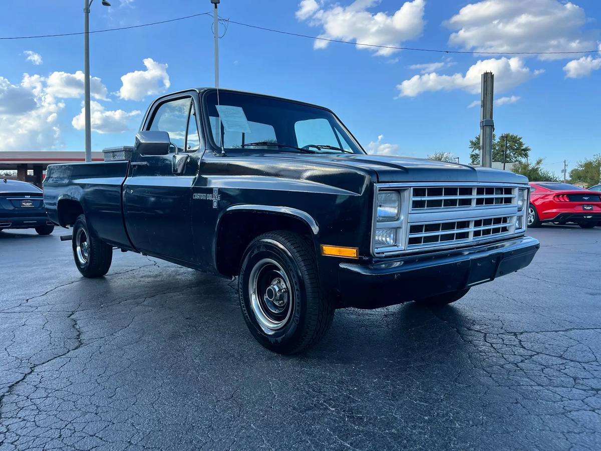 Chevrolet-ck-pickup-12-ton-nominal-1986-black-3