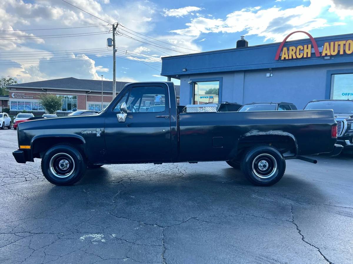 Chevrolet-ck-pickup-12-ton-nominal-1986-black