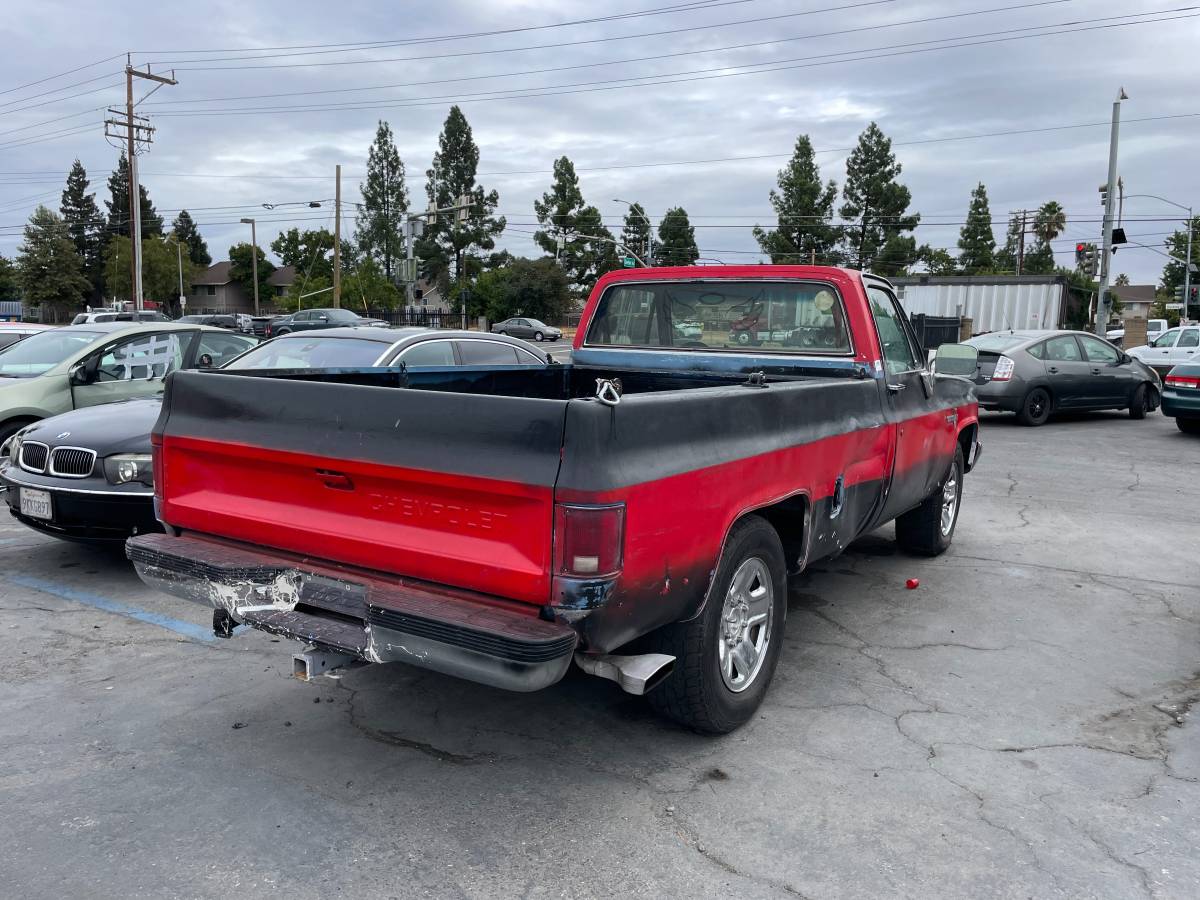 Chevrolet-ck-pickup-34-ton-nominal-1986-black-3