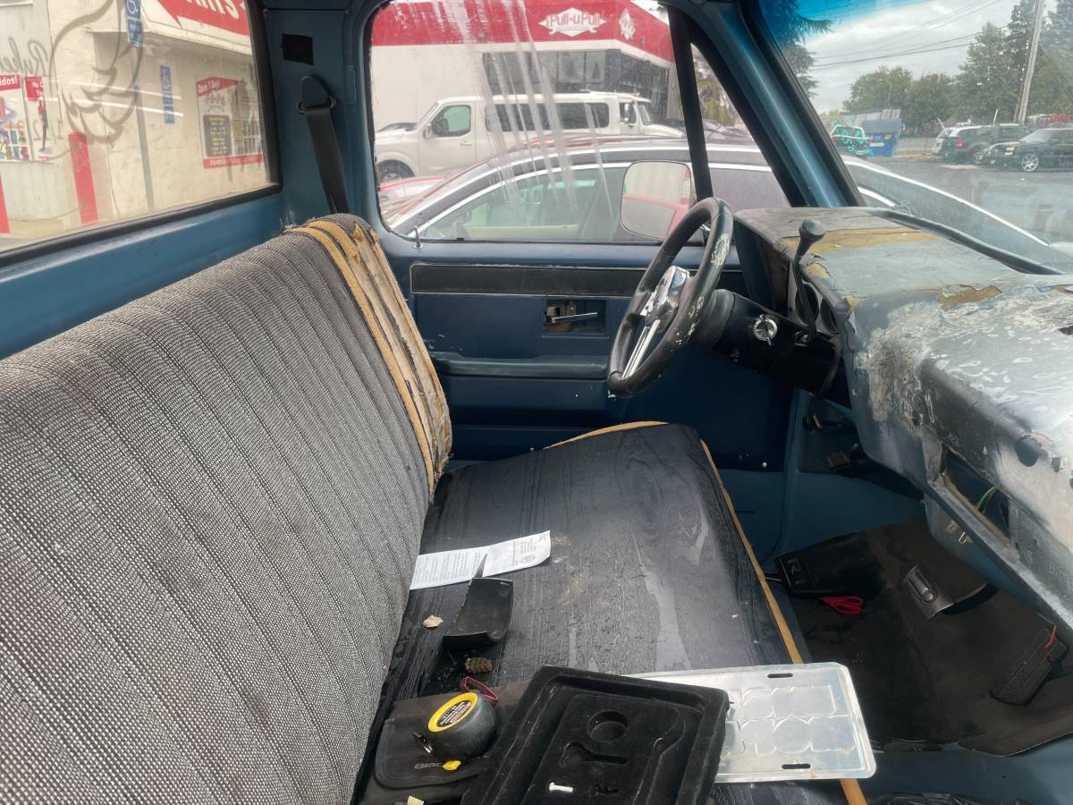 Chevrolet-ck-pickup-34-ton-nominal-1986-black-4
