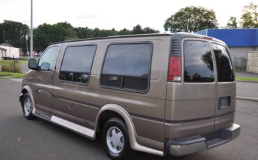Chevrolet-conversion-van-1996-white-7