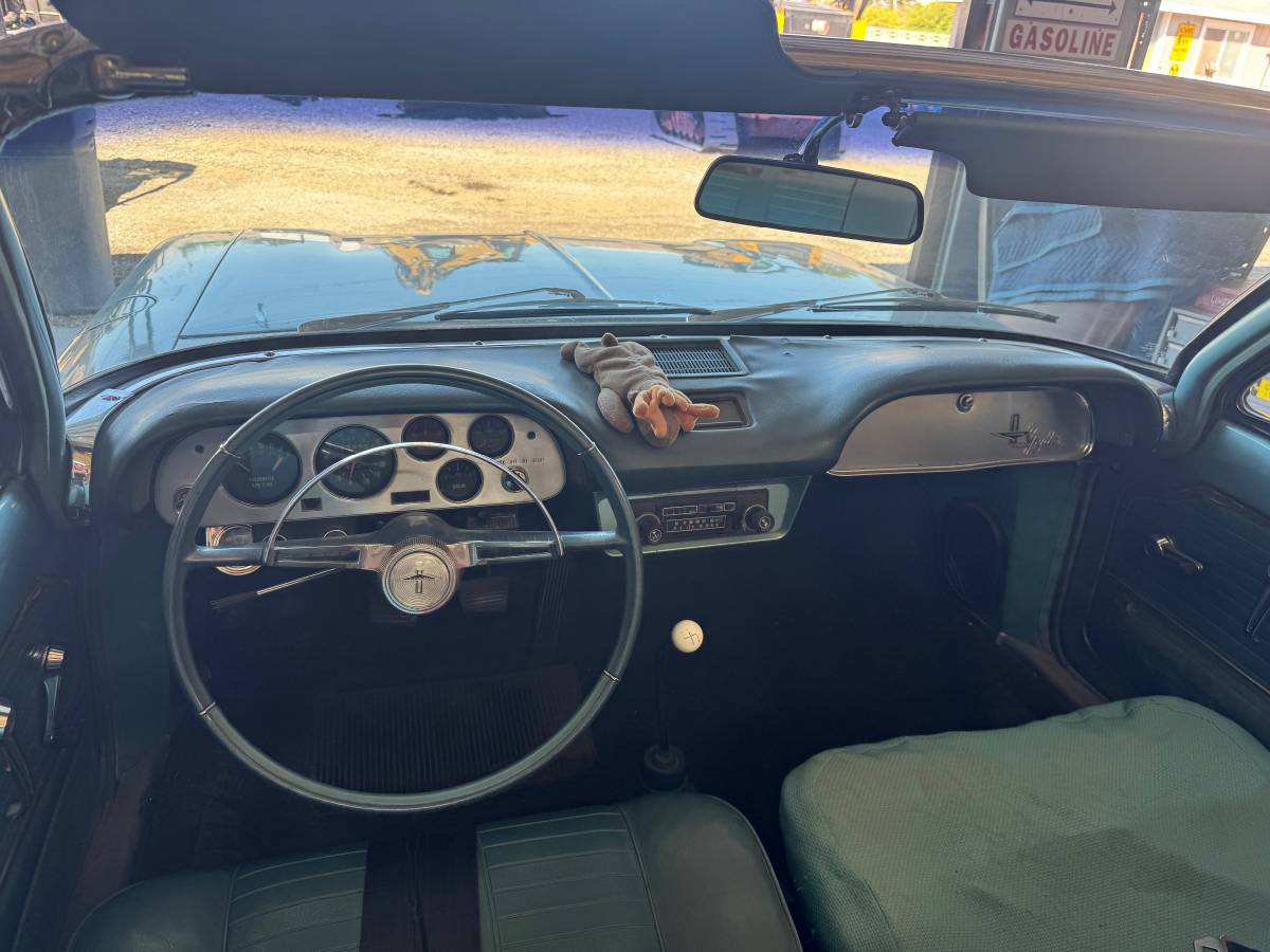 Chevrolet-corvair-1964-5