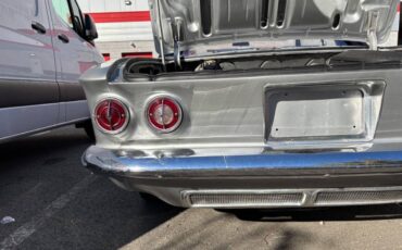 Chevrolet-corvair-monza-1963-silver-4
