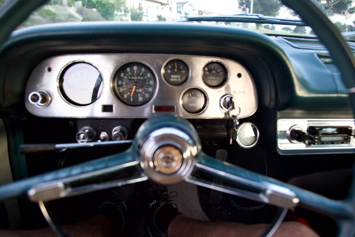 Chevrolet-corvair-monza-spyder-1963-white-16