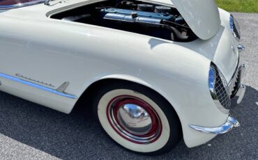 Chevrolet-corvette-1954-white-1
