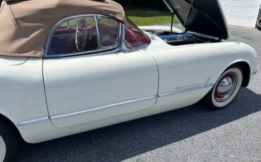 Chevrolet-corvette-1954-white-12