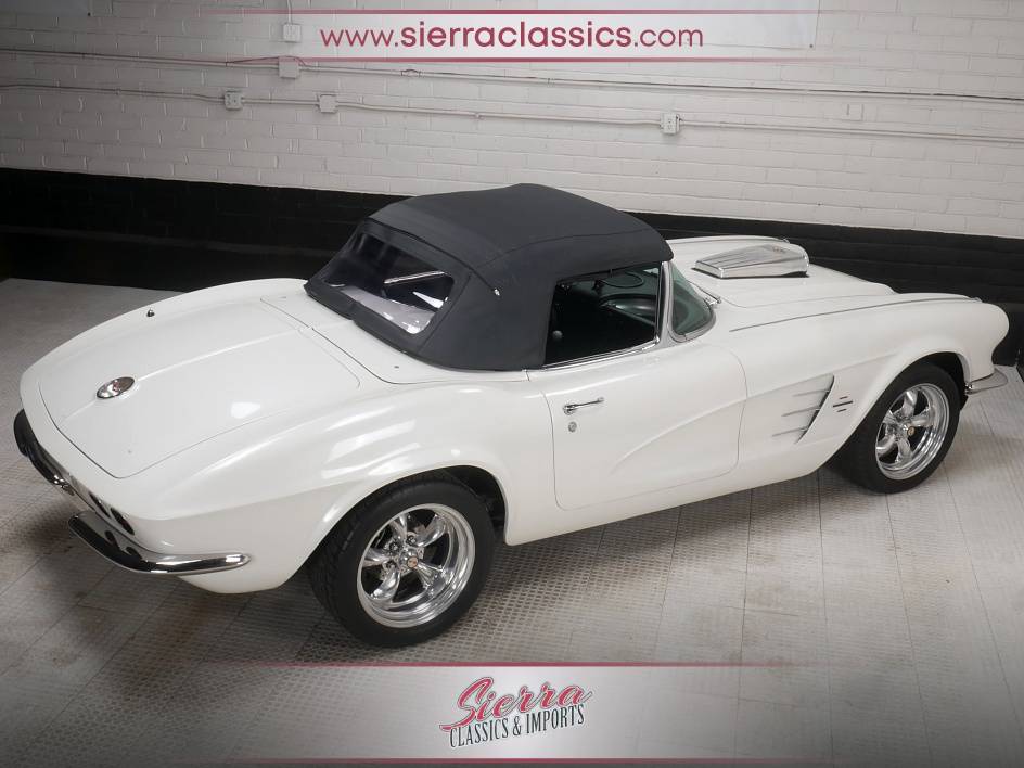 Chevrolet-corvette-1961-11