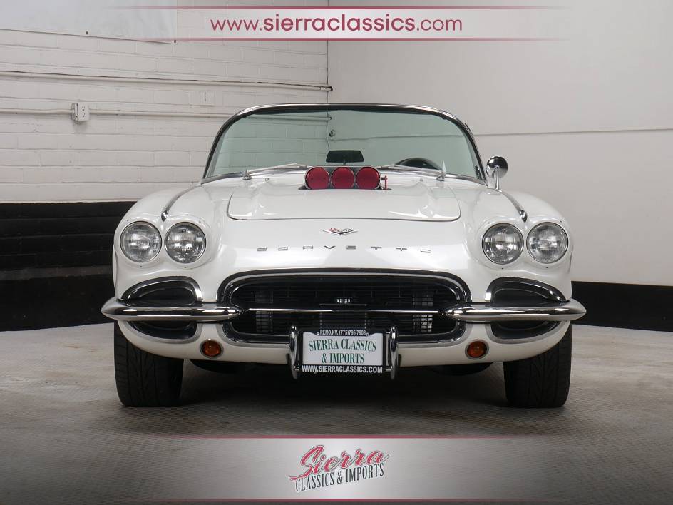 Chevrolet-corvette-1961-8