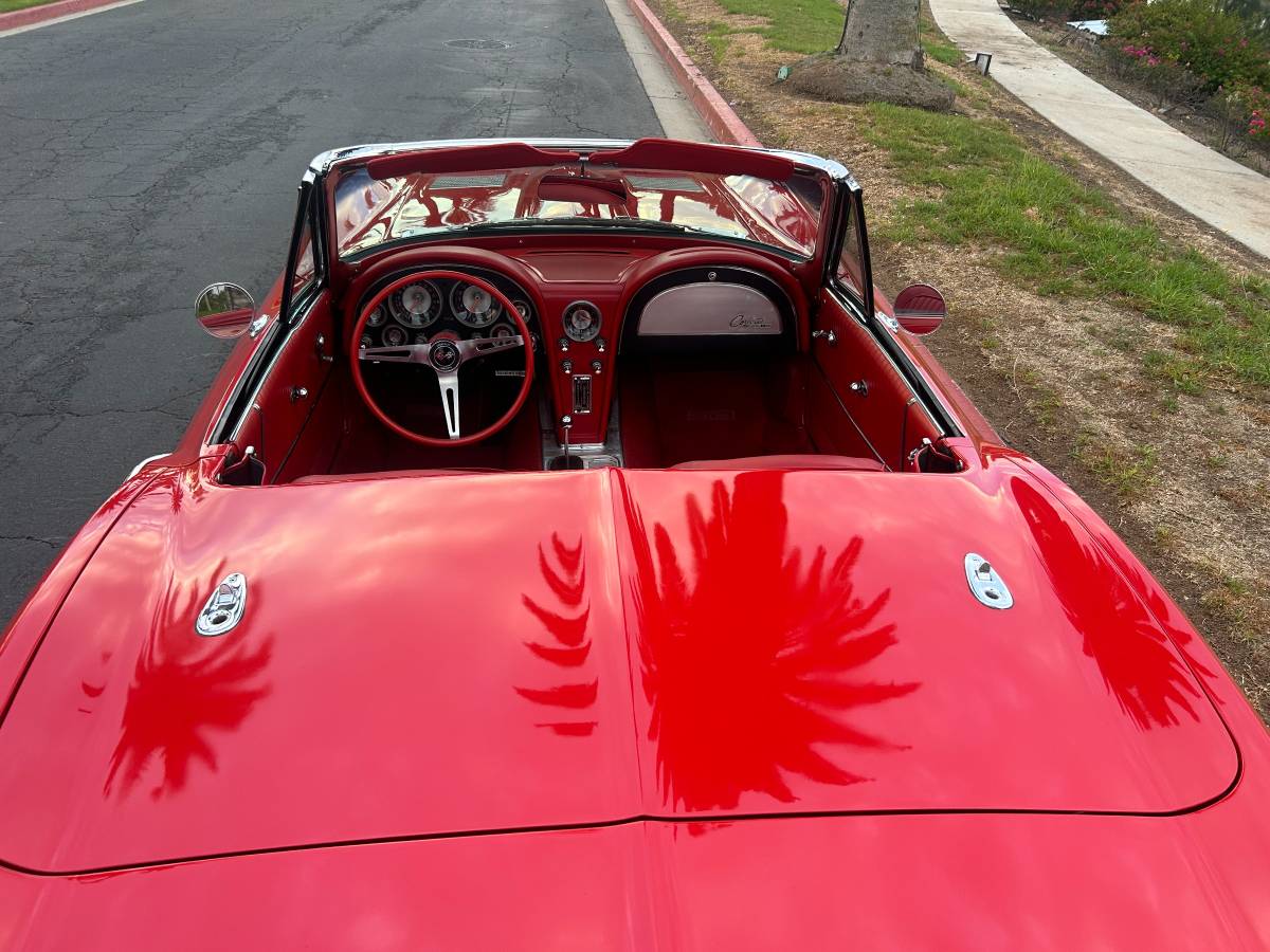 Chevrolet-corvette-1963-red-12