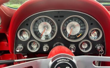 Chevrolet-corvette-1963-red-15