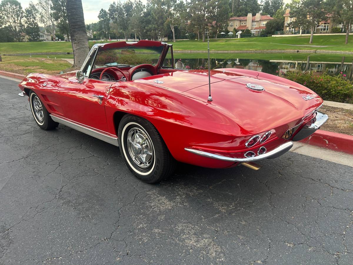 Chevrolet-corvette-1963-red-4