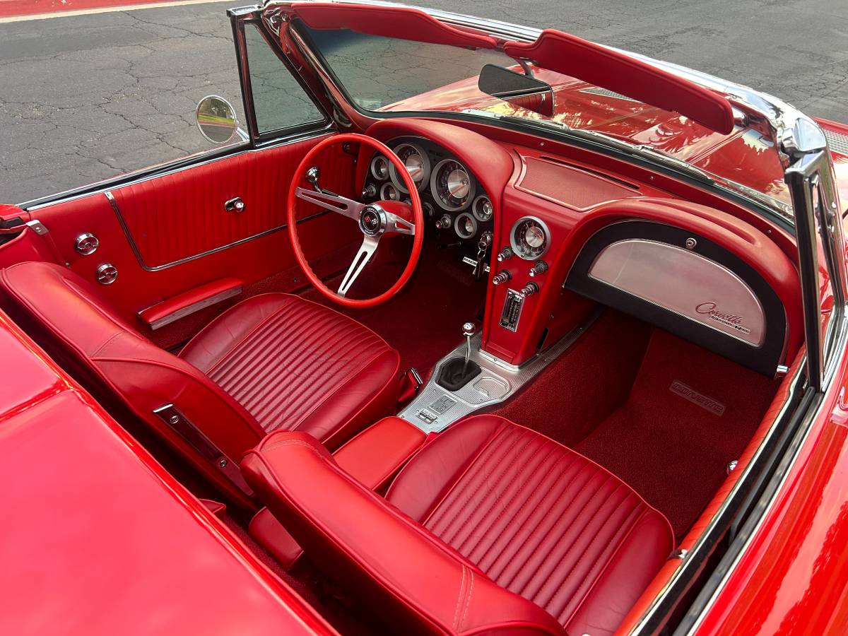 Chevrolet-corvette-1963-red-8