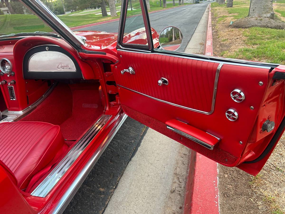 Chevrolet-corvette-1963-red-9