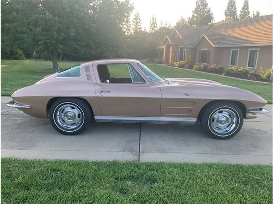 Chevrolet-corvette-1964-121