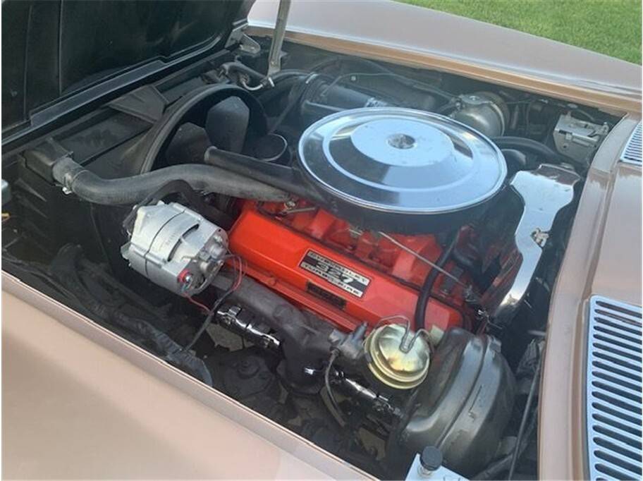 Chevrolet-corvette-1964-38