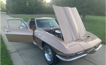 Chevrolet-corvette-1964-39