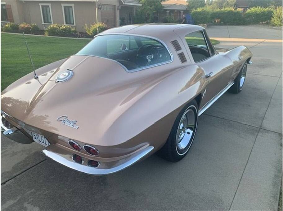Chevrolet-corvette-1964-51