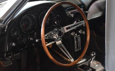 Chevrolet-corvette-1965-black-5