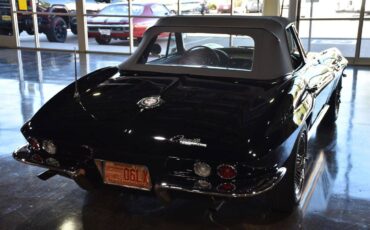 Chevrolet-corvette-1965-black-8