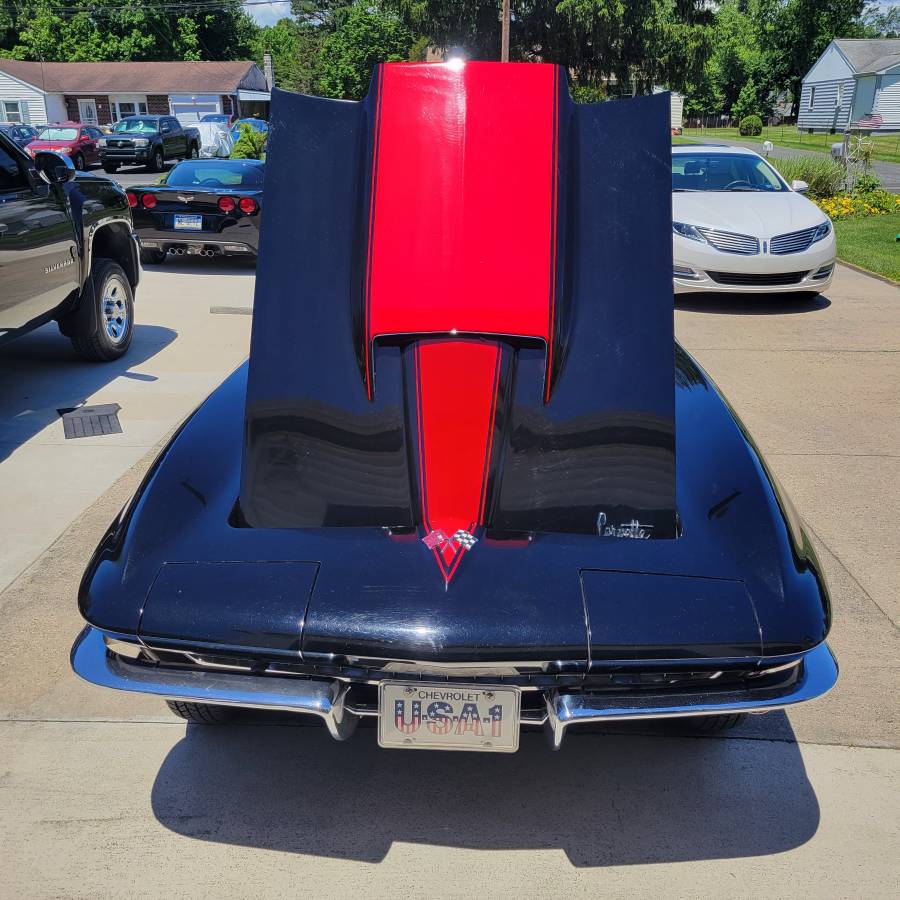 Chevrolet-corvette-1966-black-12