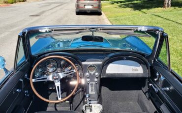 Chevrolet-corvette-1966-blue-4