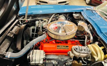 Chevrolet-corvette-1966-blue-81