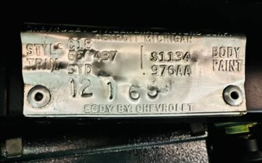Chevrolet-corvette-1966-blue-83