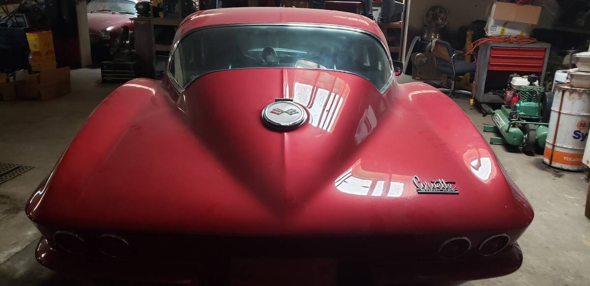 Chevrolet-corvette-1966-red-13