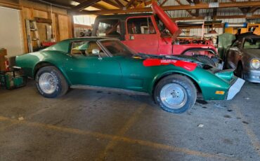 Chevrolet-corvette-1966-red-9