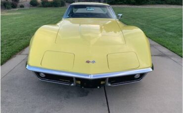 Chevrolet-corvette-1968-1