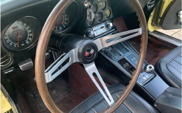 Chevrolet-corvette-1968-10