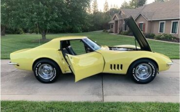 Chevrolet-corvette-1968-15