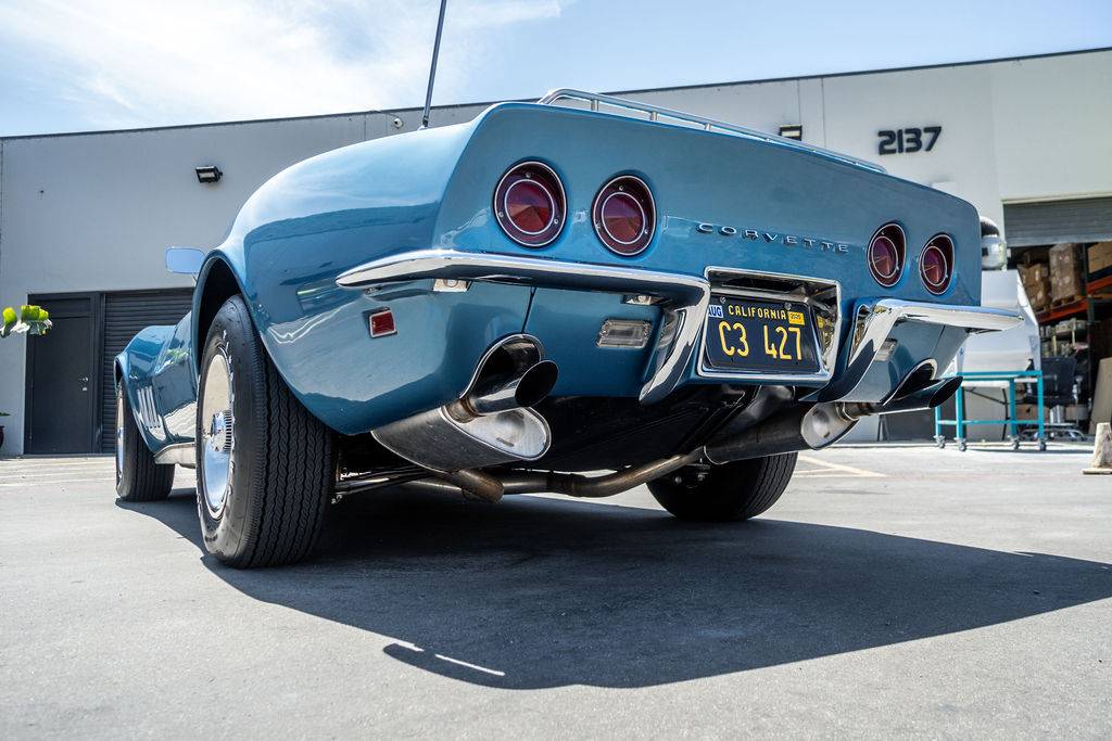 Chevrolet-corvette-1968-17