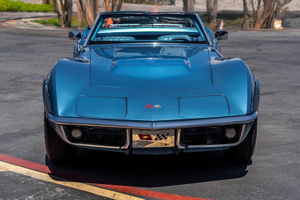 Chevrolet-corvette-1968-21