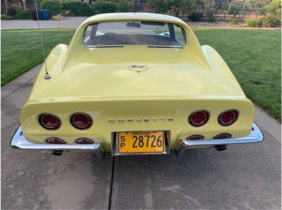 Chevrolet-corvette-1968-5