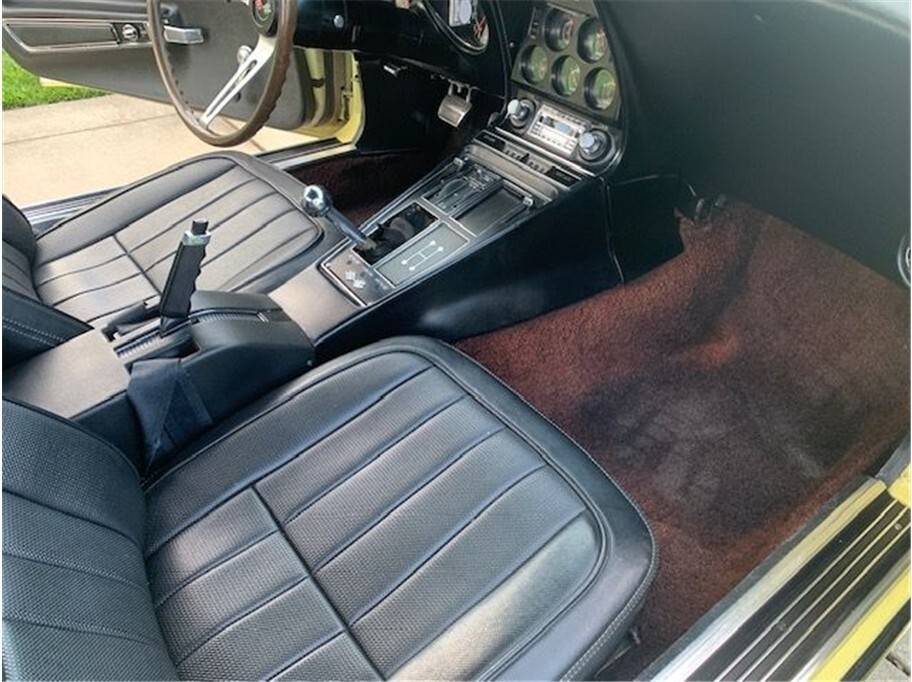 Chevrolet-corvette-1968-61