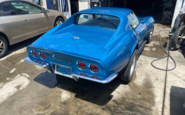 Chevrolet-corvette-1968-blue-26