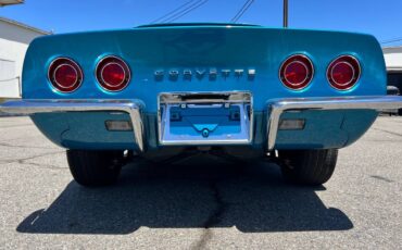 Chevrolet-corvette-1968-blue-38