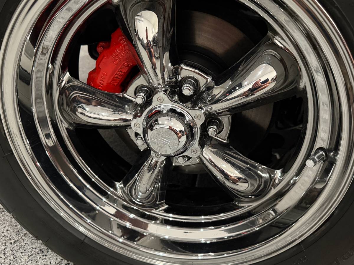 Chevrolet-corvette-1968-red-17