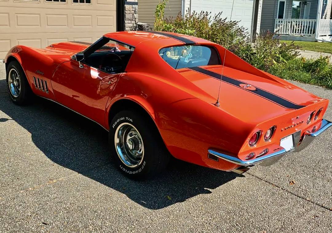 Chevrolet-corvette-1969-orange-3