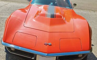 Chevrolet-corvette-1969-orange