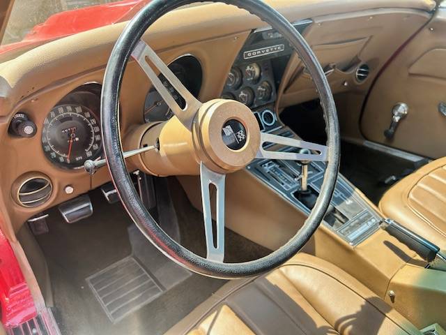 Chevrolet-corvette-1969-red-1