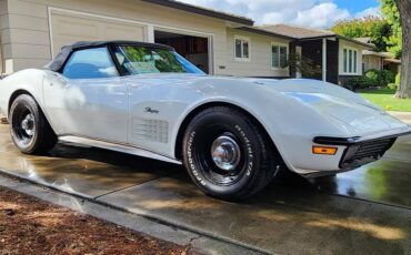 Chevrolet-corvette-1970-white-8