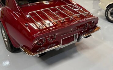 Chevrolet-corvette-1972-16