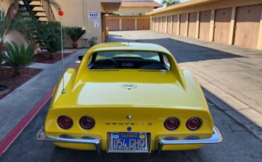 Chevrolet-corvette-1972-2